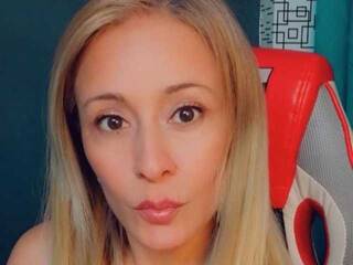 Erotischer Video -Chat naty-stone