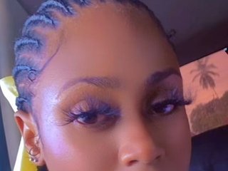 Erotischer Video -Chat Naughtylittlemissy