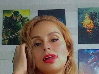 Erotischer Video -Chat naughtytitis