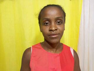 Erotischer Video -Chat Navalonahasina