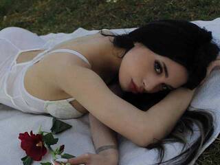 Erotischer Video -Chat KiraCave