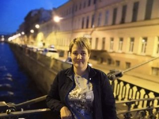 Erotischer Video -Chat NensiMatty