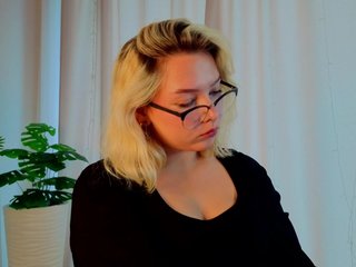 Erotischer Video -Chat NikaDreem