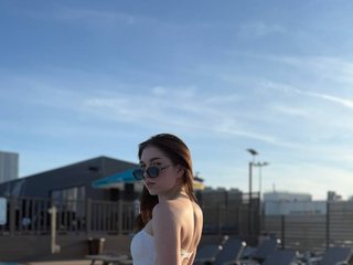 Erotischer Video -Chat NikaFl0wer