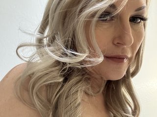 Erotischer Video -Chat NikitaLuna6969