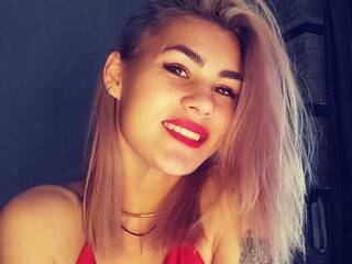 Erotischer Video -Chat NikkiSaphire