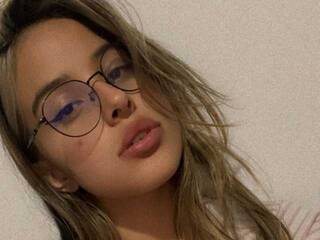 Erotischer Video -Chat NikolleWinner