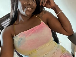 Erotischer Video -Chat NoddieMissie