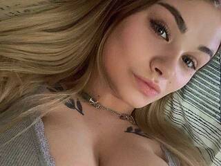 Erotischer Video -Chat Nolovekisssme