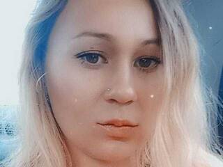 Erotischer Video -Chat NormaHall