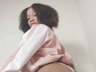 Erotischer Video -Chat NuruAziza