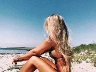 Erotischer Video -Chat OLLYN