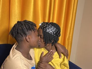 Erotischer Video -Chat Pappychullo09