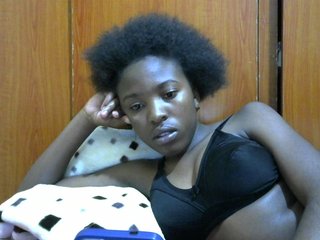 Erotischer Video -Chat Petitepussie