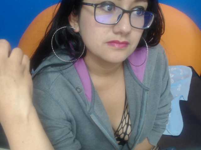 Sendung Screenshots piola-busty