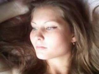 Erotischer Video -Chat pitunya333