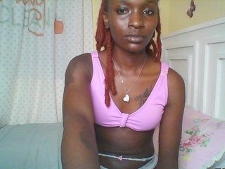 Erotischer Video -Chat PixieCuddles01