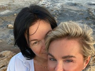 Erotischer Video -Chat PleasureWeCouple