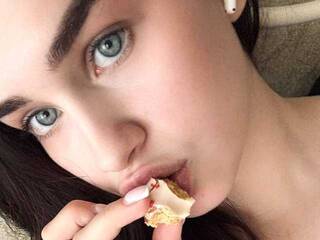 Erotischer Video -Chat plushflametwinklemeow