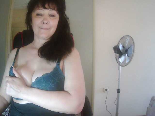 Fotos poli0107 LOVENSE ON from 2 tokensPRIVATE GROUP CHAT . SPYPM 20 tokcam2cam in spy