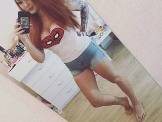 Erotischer Video -Chat PrettyandNaug