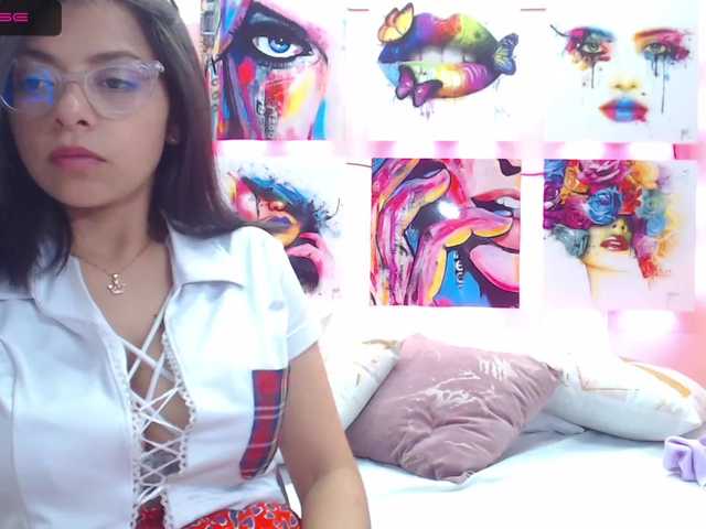 Fotos PrincessNahia ✨Welcome to my room, let's have a nice time