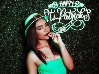 Erotischer Video -Chat PryanKabell