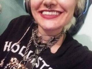 Erotischer Video -Chat Raeveno98