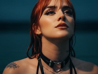 Erotischer Video -Chat RavynRouge