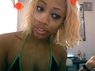 Erotischer Video -Chat AaliyahD
