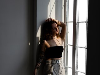 Erotischer Video -Chat Rina-Panic