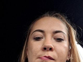 Erotischer Video -Chat Riskygirl