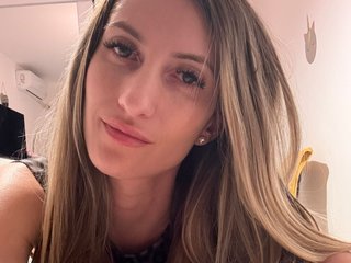 Erotischer Video -Chat Roxanequinn