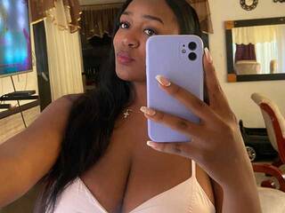 Erotischer Video -Chat Roxin-Lemus