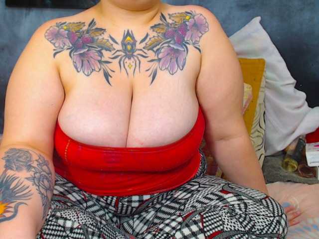 Fotos ROXXAN911 Welcome to my room, enjoy it! #fuckpussy #bigtits #bbw #fat #tattoo #bigpussy #latina