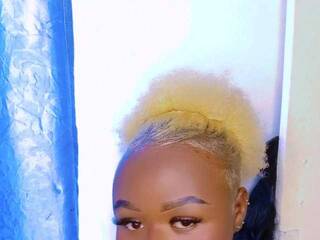 Erotischer Video -Chat Roxylola23