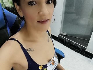 Erotischer Video-Chat RubyAmor