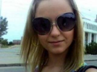 Erotischer Video -Chat saakan