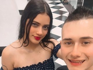 Erotischer Video -Chat sacha-adam