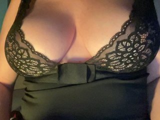 Erotischer Video -Chat Sandra-public-boobs