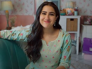 Erotischer Video-Chat sara-khan