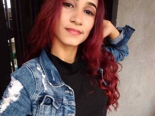 Erotischer Video -Chat Saraa-Miller