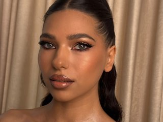 Erotischer Video -Chat Sashaluvv