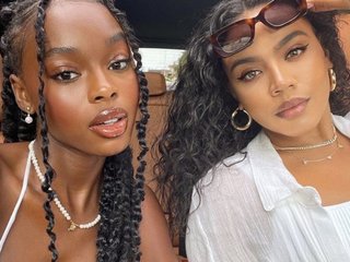 Erotischer Video -Chat Sexy-Babes