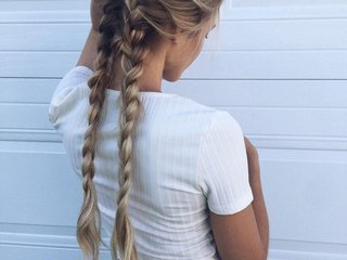 Erotischer Video -Chat Sharon-Evans