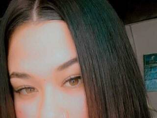 Erotischer Video -Chat shayna-rain