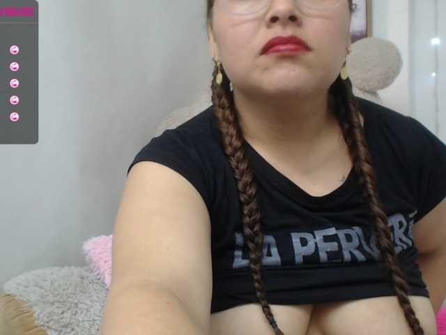 Fotos shoffy-phill Hey lover's, I am a mature and very hot girl, new on the page ... wanting to know many naughty things.... #new #latina #bbw #squirt #lovense #bigtits #bigass #anal