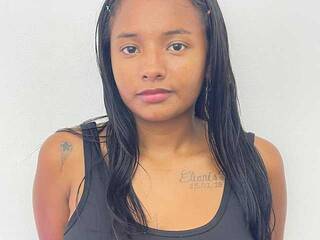 Erotischer Video -Chat shuri-18