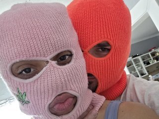 Erotischer Video -Chat Skimaskcouple891081