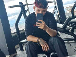 Erotischer Video -Chat slut-tom1